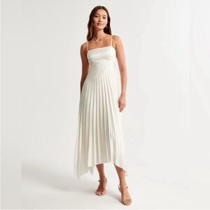 Abercrombie & Fitch Giselle White Pleated Dress